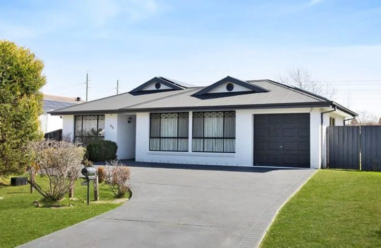 44 Westbrook Crescent, Bowral