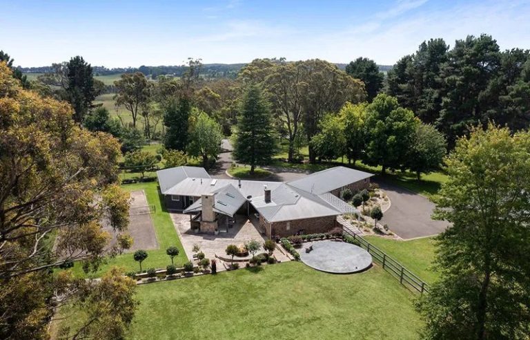 71 Woodlands Road, Woodlands