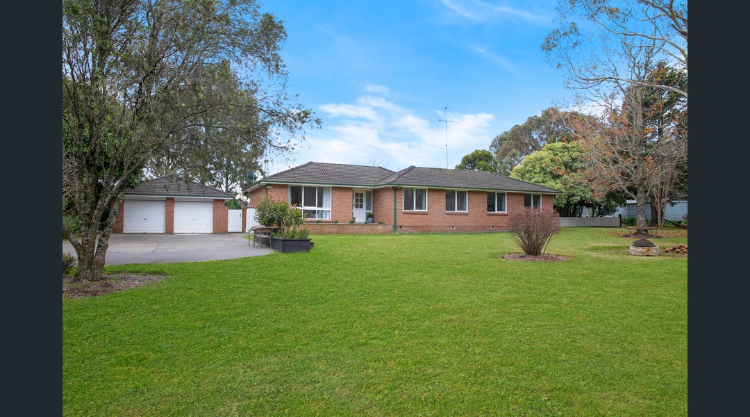 2 Parsland Close, Exeter